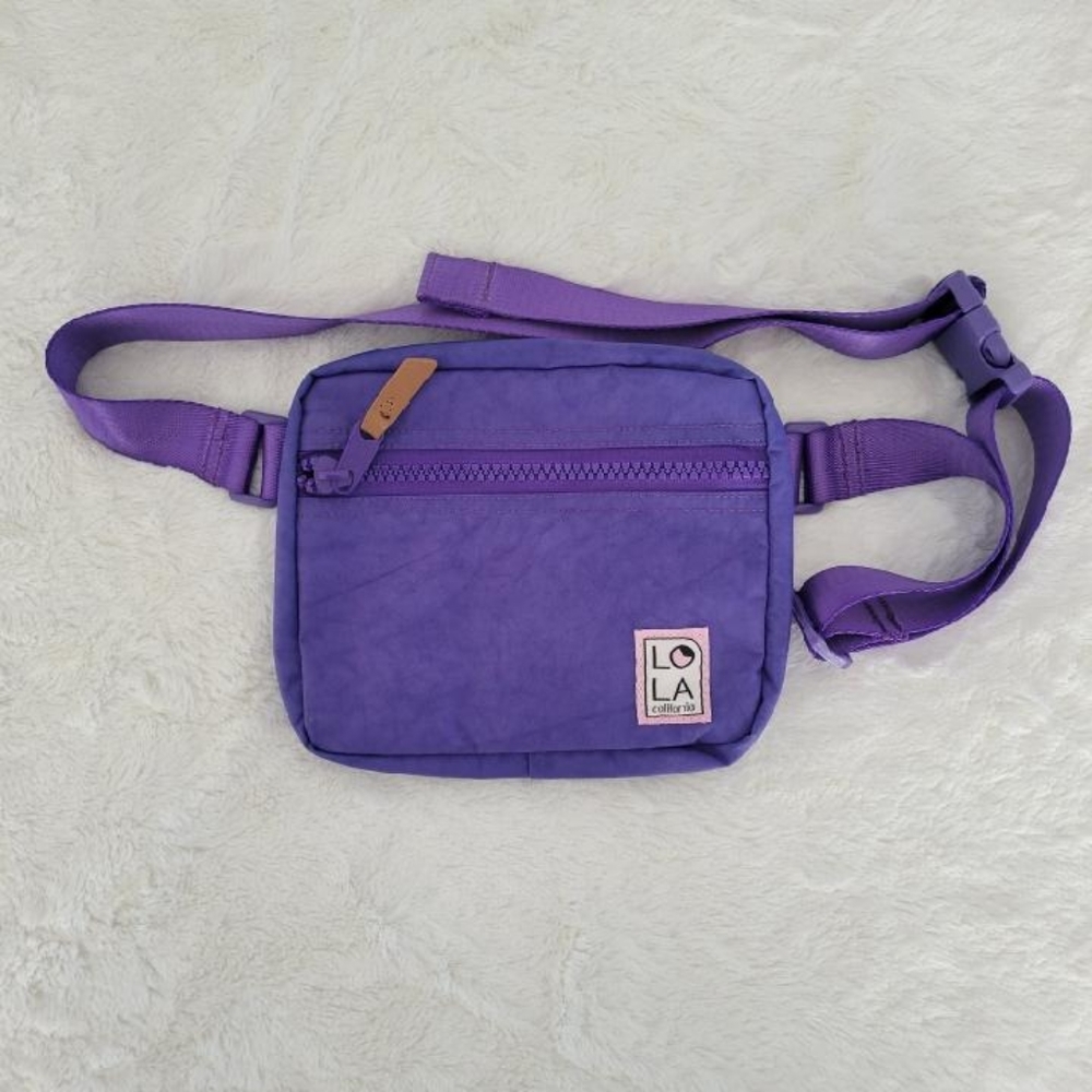 LOLA California Mondo hippie fanny pack violet color